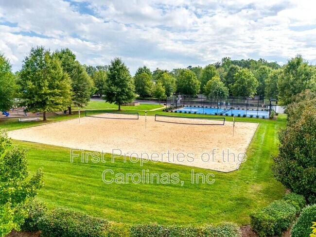 Building Photo - 9736 Springholm Dr