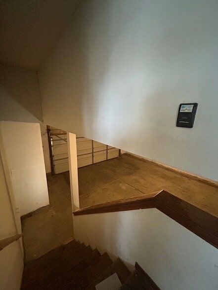 Building Photo - 1625 Pin Oak Ct