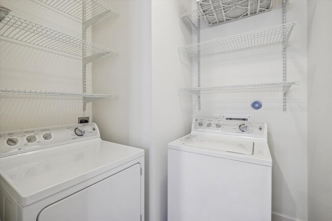 Building Photo - 183 Kendrick Pines Blvd