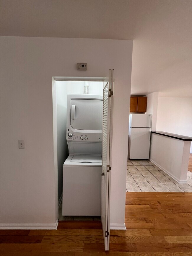Laundry - 1218 S Tripp Ave