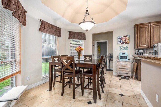 Building Photo - 305 Pinnacle Cove Ct