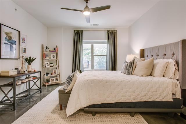 Building Photo - 5718 McCommas Blvd