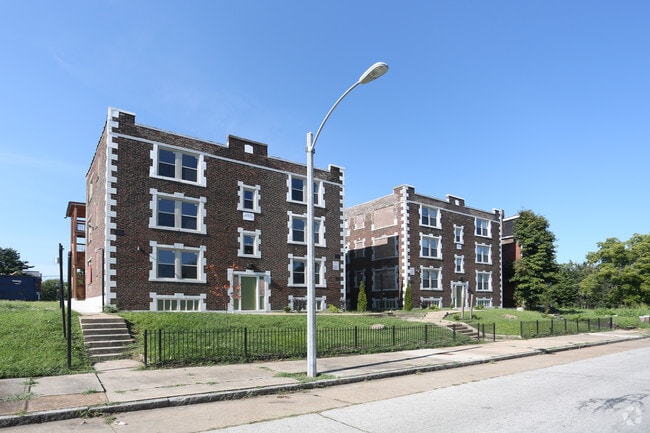Building Photo - Cook Apartments