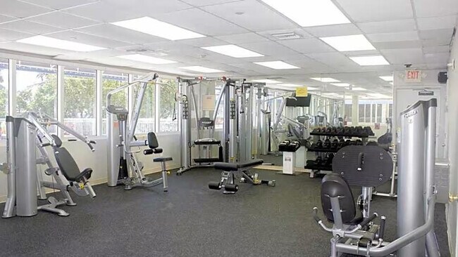 Building Photo - 19201 Collins Ave