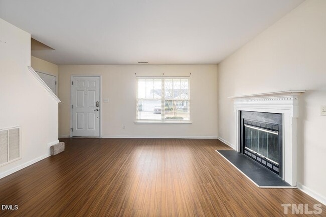 Building Photo - 3617 Hamilton Mill Dr