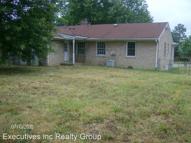 Building Photo - 3 br, 1 bath House - 2234 Druid Drive
