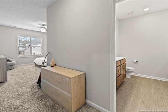 Building Photo - 516 Loom Dr