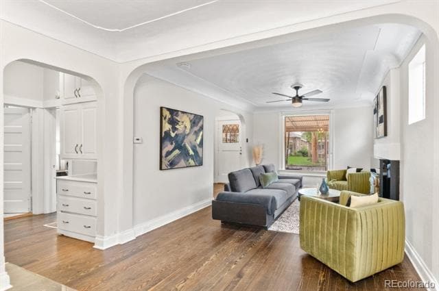 Building Photo - 2742 W Denver Pl