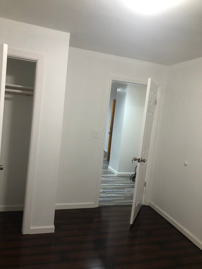 Building Photo - 46 Jefferson Pl