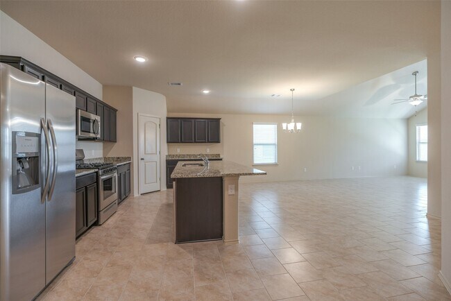 Building Photo - 23603 Umbrella Pine Dr