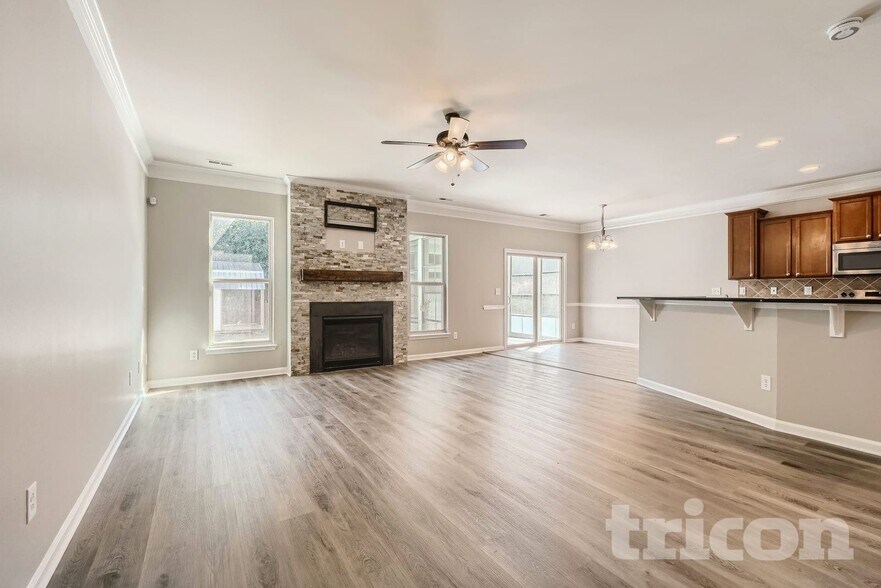 Building Photo - 10719 Cove Point Drive