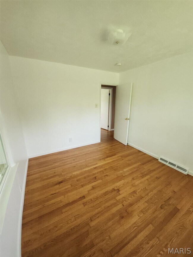 Building Photo - 2915 Spring Forest Rd