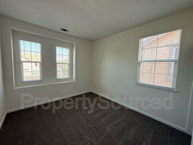 Building Photo - 17482 Ferndale St