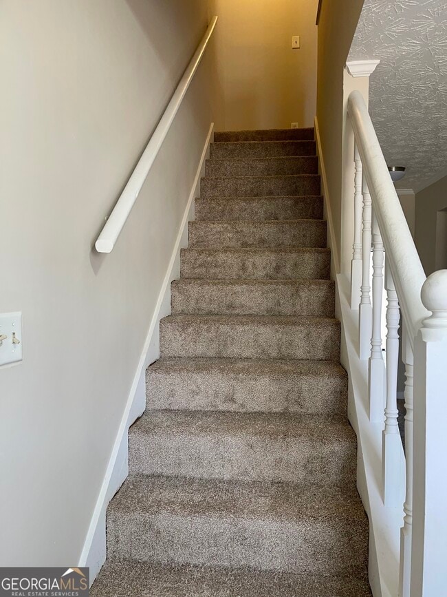 Building Photo - 5763 N Castlegate Dr