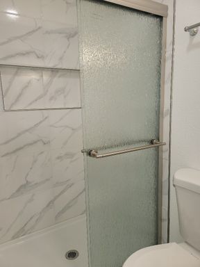 Building Photo - Remodeled 3 bed/2 bath in High Point/West Seattle with large fully fenced yard now at $2850!