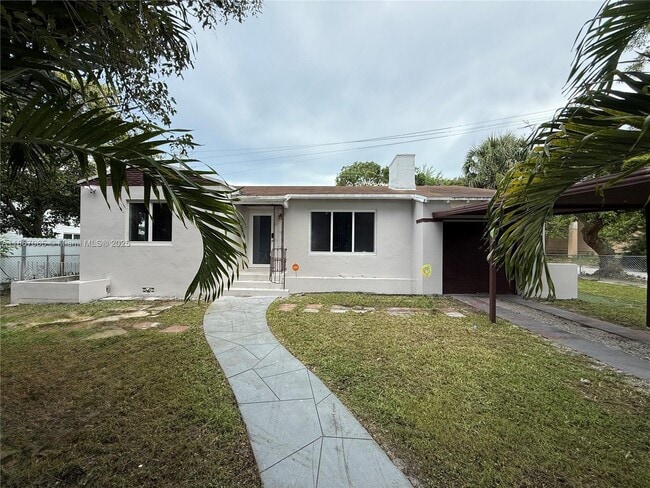 Building Photo - 586 NW 48th St