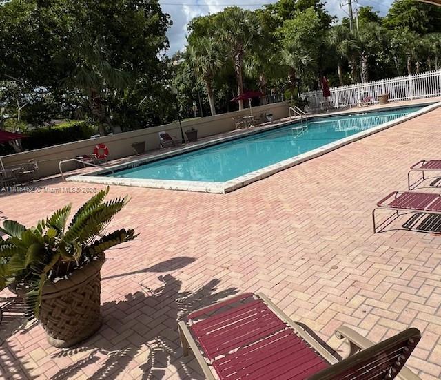 Building Photo - 1800 Sans Souci Blvd