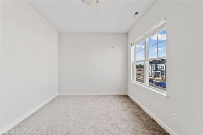 Building Photo - 2259 Sanibel Ln