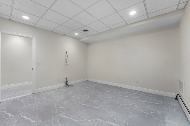 Building Photo - 1 Euclid Rd