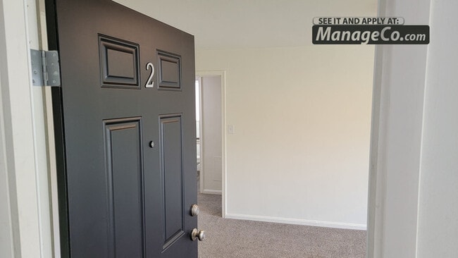 Building Photo - Large Bountiful 2 Bed with Garage