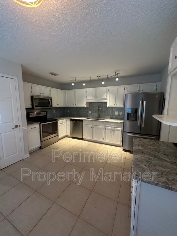 Primary Photo - 2867 Lantana Lakes Dr W