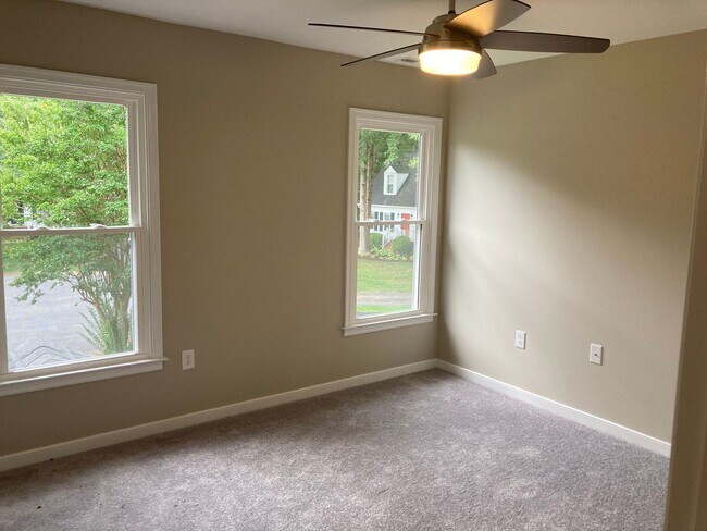 Building Photo - 12412 McAllen Ct