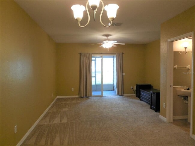 Building Photo - 4107 Plantation Cove Dr