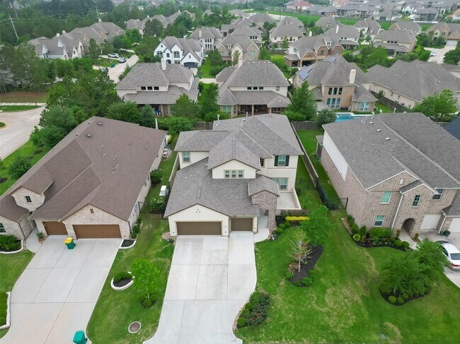Building Photo - 58 Canopy Green Dr