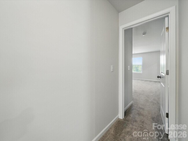 Building Photo - 13300 Hampton Bay Ln