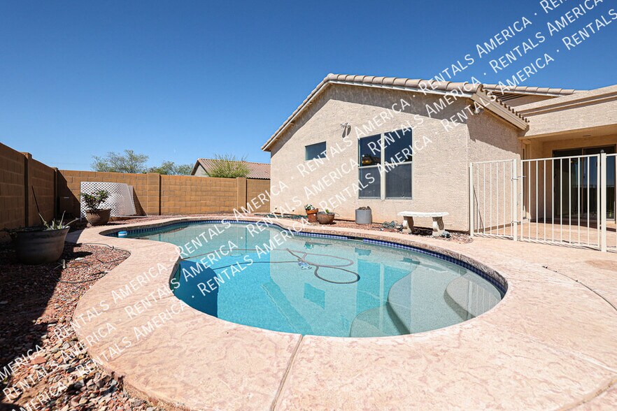 Building Photo - 4635 W Burgess Ln