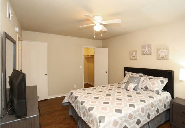 Interior Photo - Preston Square