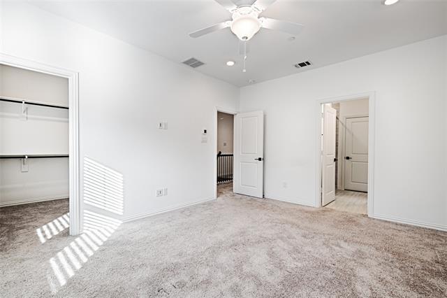 Building Photo - 4437 Ward St