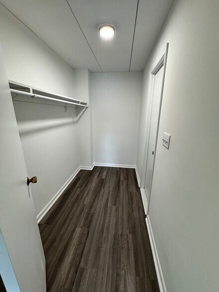 Building Photo - 30 Hill Rd