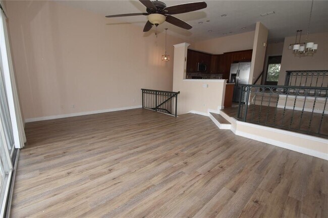 Building Photo - 702 Coral Reef Dr