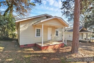 Building Photo - 2510 Hemphill St