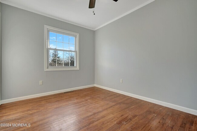 Building Photo - 22 Brookside Ct