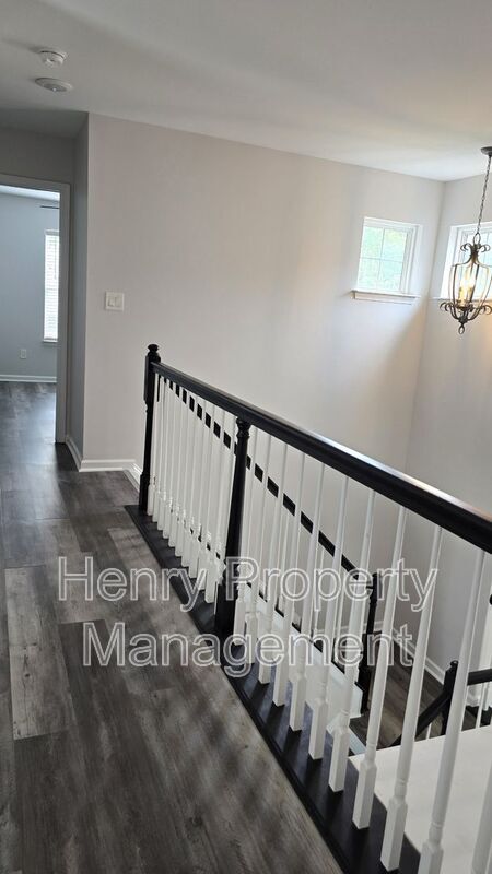 Building Photo - 5108 Mabe Dr
