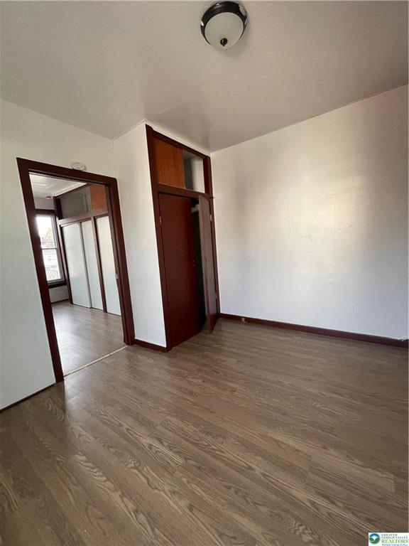 Building Photo - 638 Park St