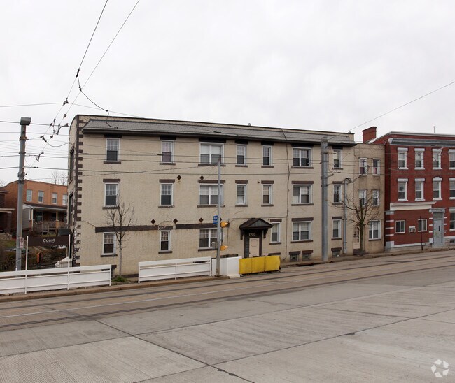 1703 Broadway Ave 1703 Broadway Ave Pittsburgh PA 15216 Apartment