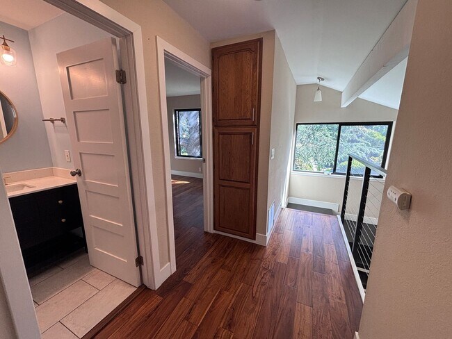 Building Photo - ALMADEN VALLEY-Beautifully upgraded 3-bedroom, 2.5-bath end-unit townhome