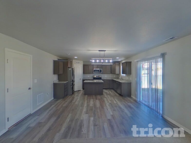 Building Photo - 8144 Phyllite Dr