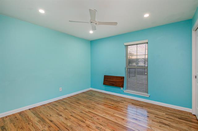 Building Photo - 425 Wolf Run Ct