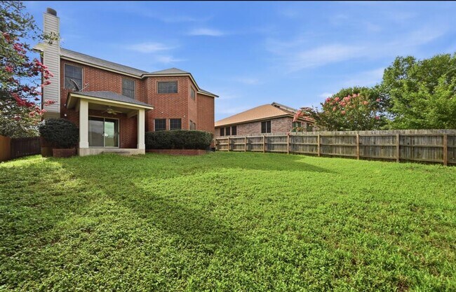 Building Photo - 11140 Currin Ln