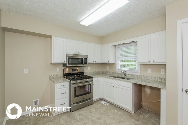 Building Photo - 22 Hollyberry Ct