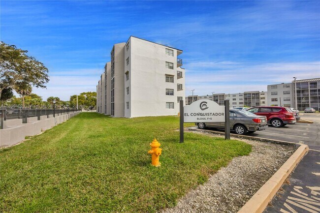 Building Photo - 14180 SW 84th St