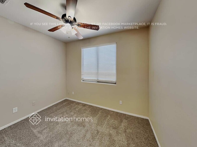 Building Photo - 14170 W Riviera Dr