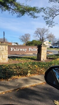 Building Photo - 3226 Brookline Rd