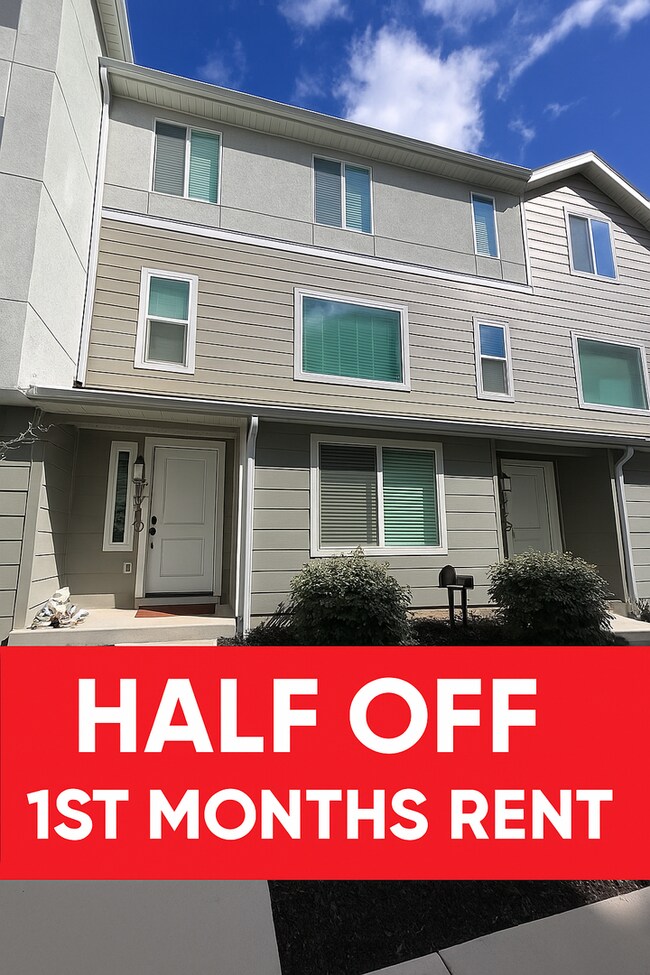 Building Photo - Beautiful Townhome in Bluffdale