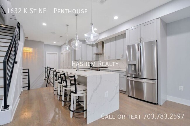 Building Photo - 1632 K St NE