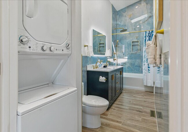 Building Photo - 17 Cedar Terrace